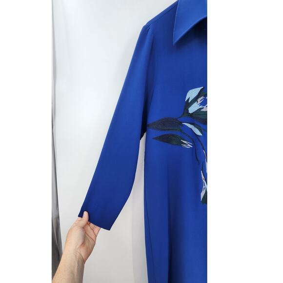Misook Floral Embroidered Button Front Woven Dress Blue Size Small - Picture 9 of 13